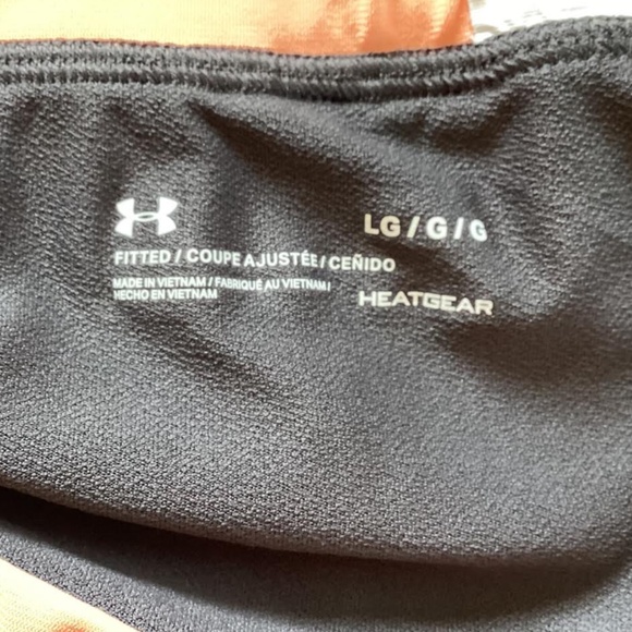 Under Armour Womens Grey and Orange Shorts with Zip Pocket, L - Picture 7 of 7